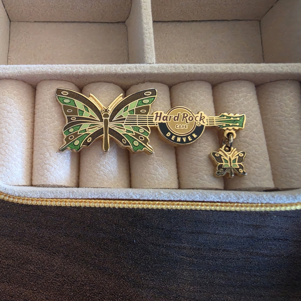 Collectable! Hard Rock Cafe Gold and Green Butterfly Guitar Pin
